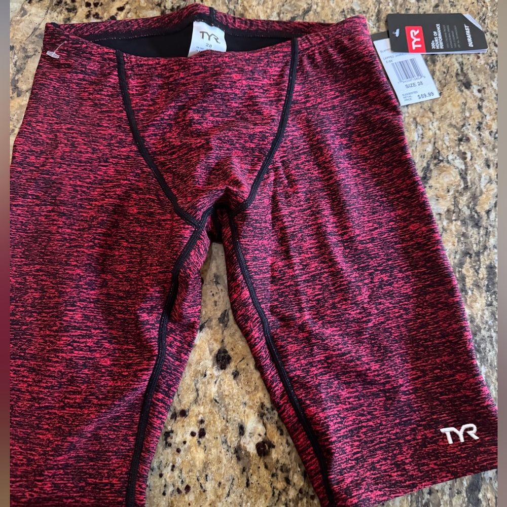 TYR Red Black Lapped NEW Men’s size 28 Swim Jammers